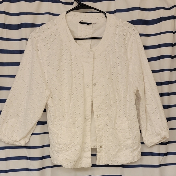 Blouse and maching vest - Picture 4 of 5